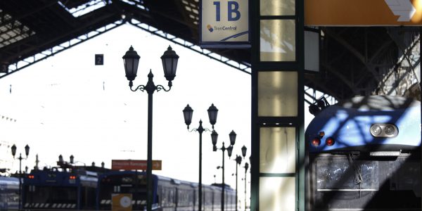 Nuevo convenio de Tren Central y Caja Los Héroes.