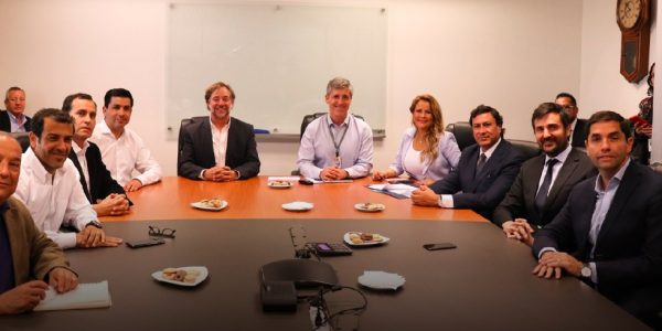 EFE se reúne con alcaldes por inicio construcción proyecto de Tren a Melipilla
