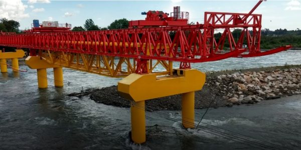 EFE inicia etapa final de construcción del Puente Toltén