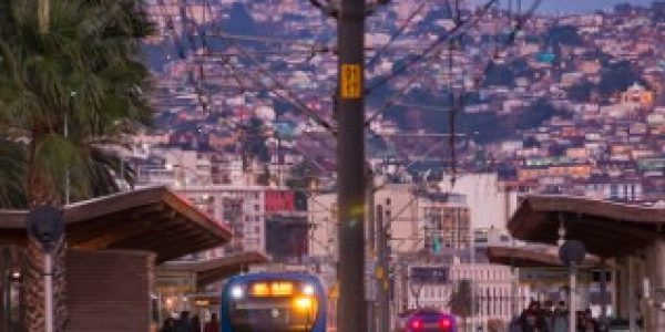 Metro Valparaíso refuerza sus servicios el 31 de diciembre