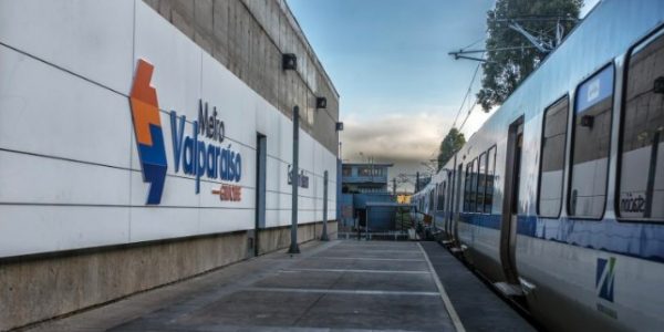 Metro Valparaíso realiza balance de su plan de mejoramiento de calidad, confiabilidad y satisfacción de los usuarios