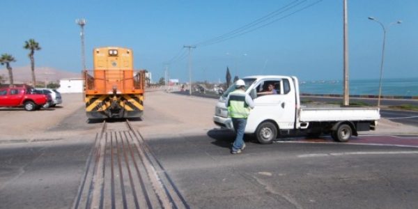 FCALP en su campaña “autocuidado” llama a la comunidad a tomar medidas de seguridad en los curces urbanos de la ciudad de Arica