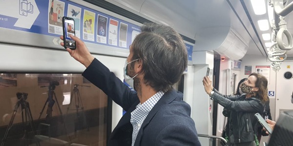 La lectura digital llega a bordo del tren a la región de Valparaíso