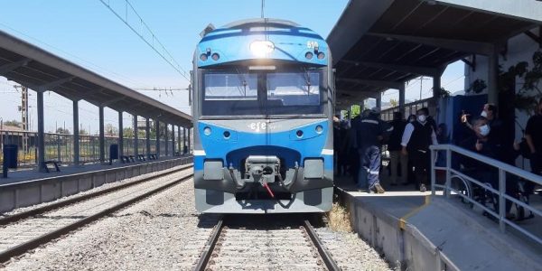 EFE inicia proyecto piloto de servicio entre San Fernando y Estación Central
