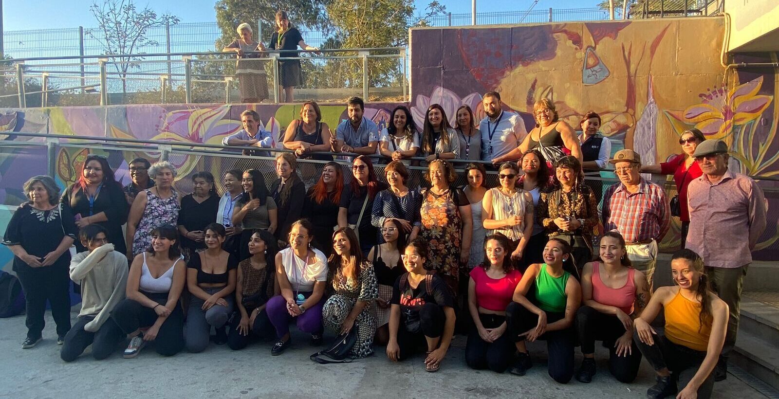 Inauguración mural “Mujeres e historia local” en Estación de Trenes Lo Espejo