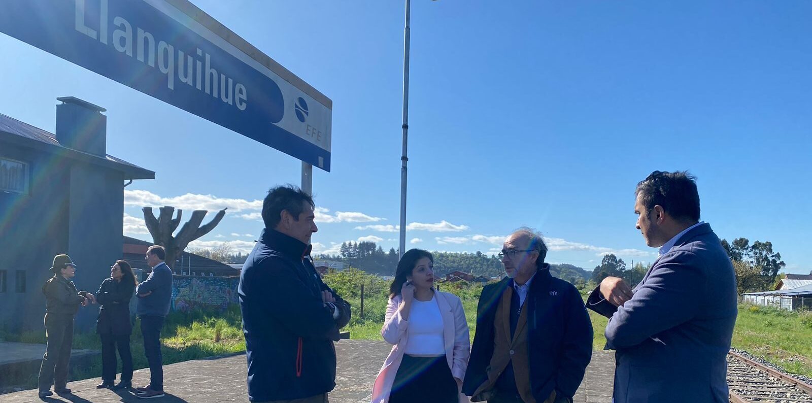 Presidente de EFE se reúne con autoridades de la región de Los Lagos y realiza inspección técnica de trazado del proyecto Llanquihue-Puerto Montt