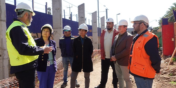 EFE y autoridades realizan inspección a obras de accesibilidad universal de Estación Quilpué