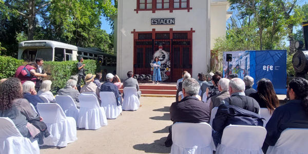 Ministra de Las Culturas y Ferrocarriles dan inicio a EFE Cultura