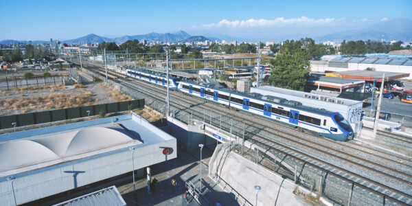CAF aprueba financiamiento de US$500 millones para expandir la red ferroviaria de EFE