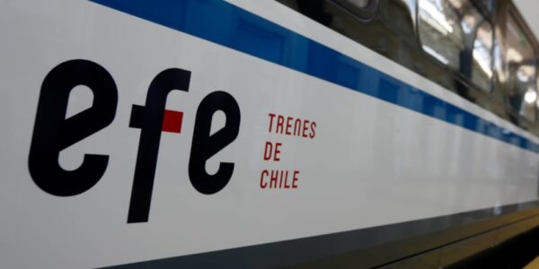 Renuncia Gerente General de Filial EFE Central