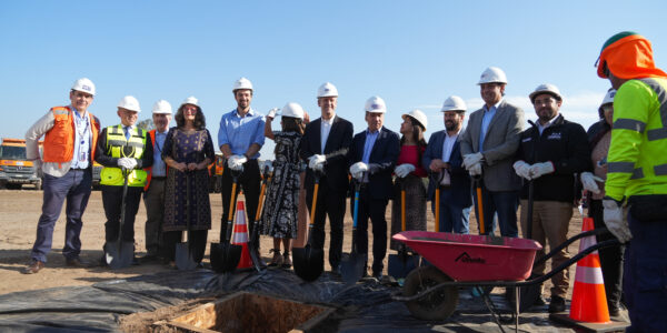 EFE inicia construcción de mega centro de mantenimiento para los 32 trenes que irán a Batuco y Melipilla